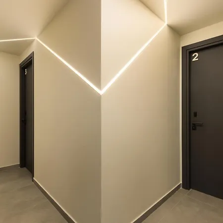 Ermou Boutique By Nest *