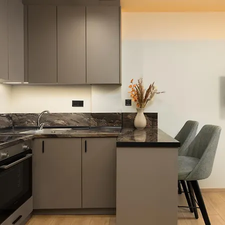 Ermou Boutique By Nest